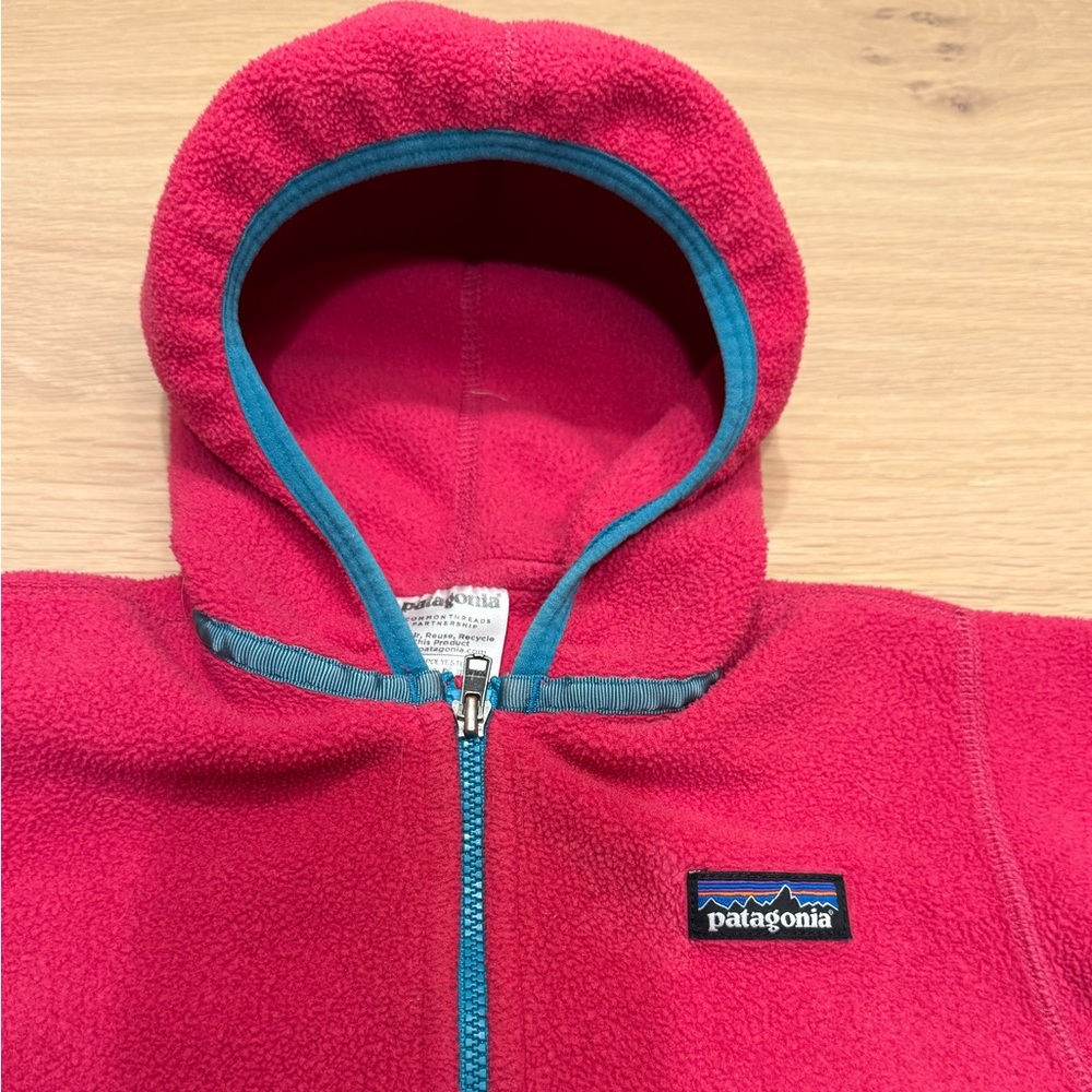 Patagonia Pink Fleece Hooded Jacket 2T - Picture 2 of 8
